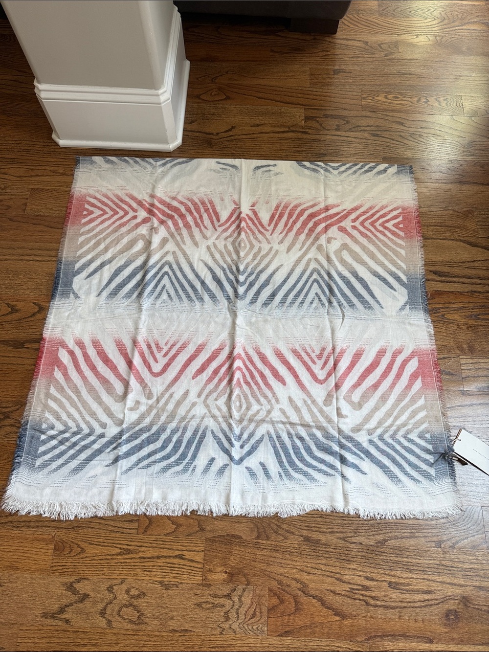 NWT Look By M Scarf/Shawl/Wrap